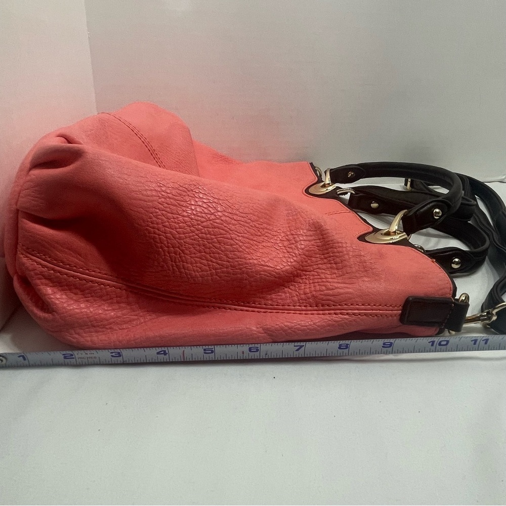 WOMENS TOTE SATCHEL HANDBAG coral FAUX LEATHER DOUBLE STRAPS. Pre-owned. Flaws - Picture 10 of 16